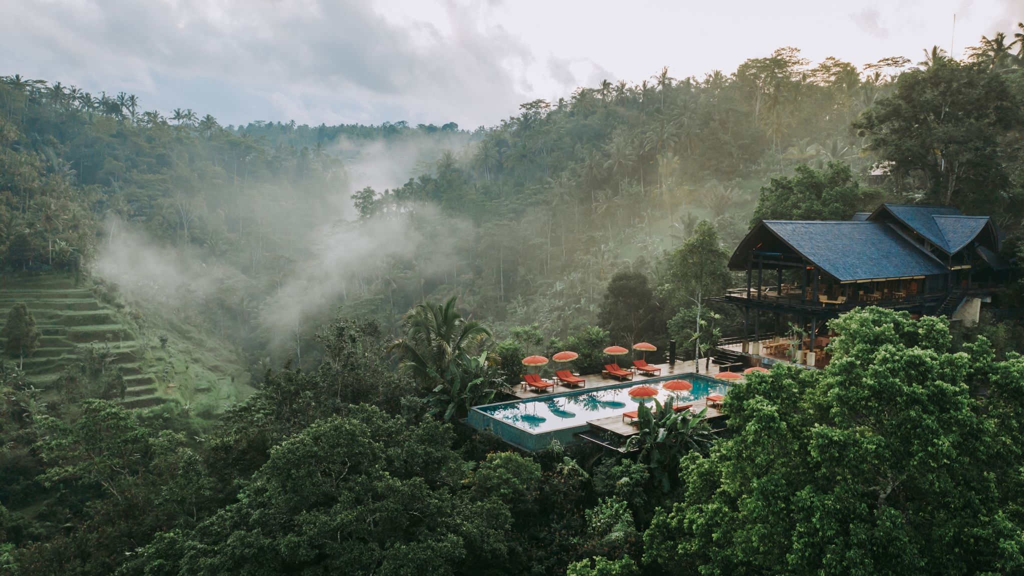 Buahan Outdoor-lodging