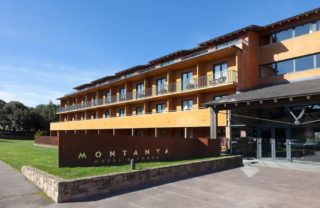 Montanya Hotel Lodge 1