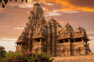 Kandariya Mahadeva Temple in Khajuraho India Original scaled 1